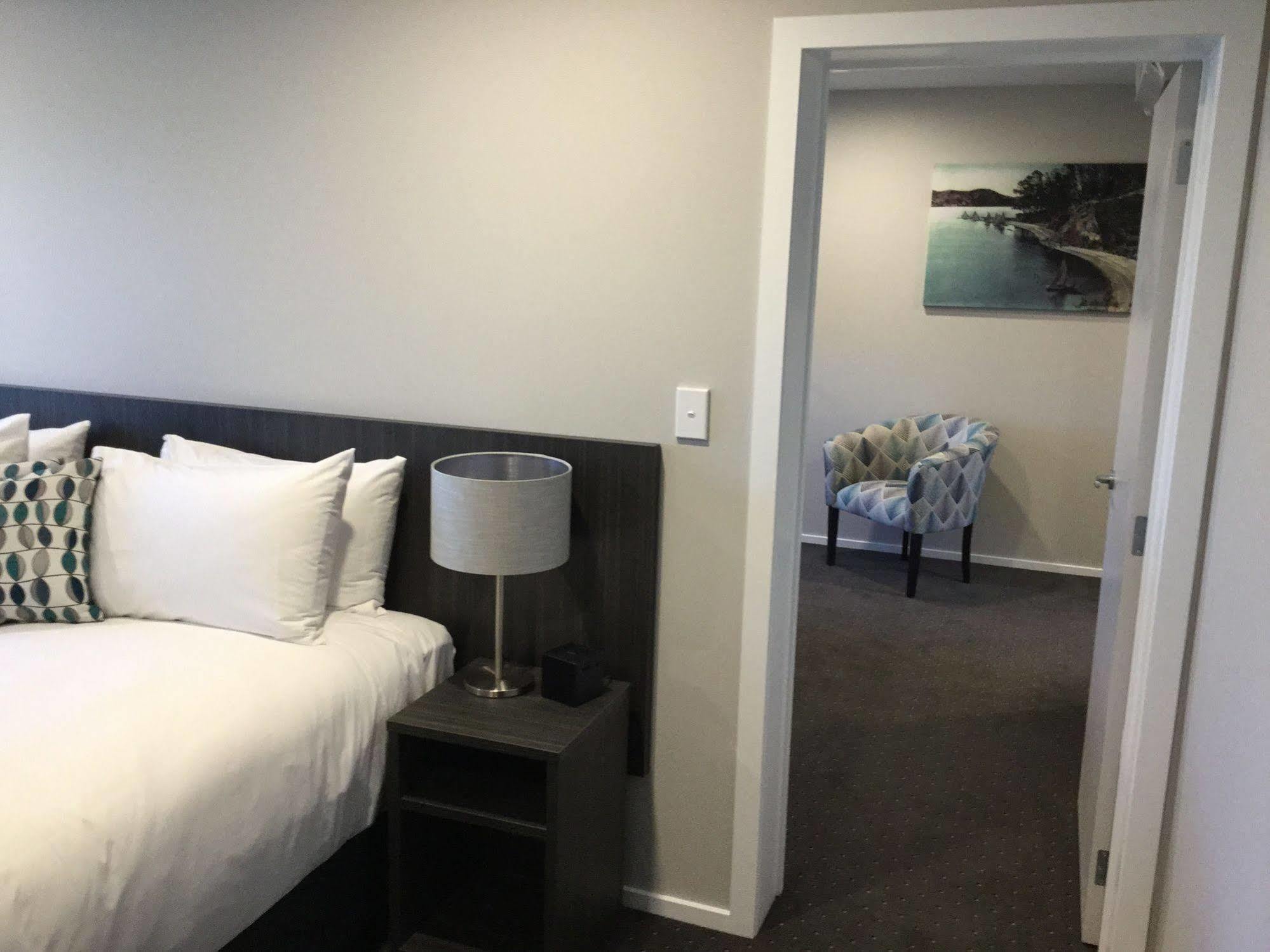 East Pier Hotel Napier Extérieur photo