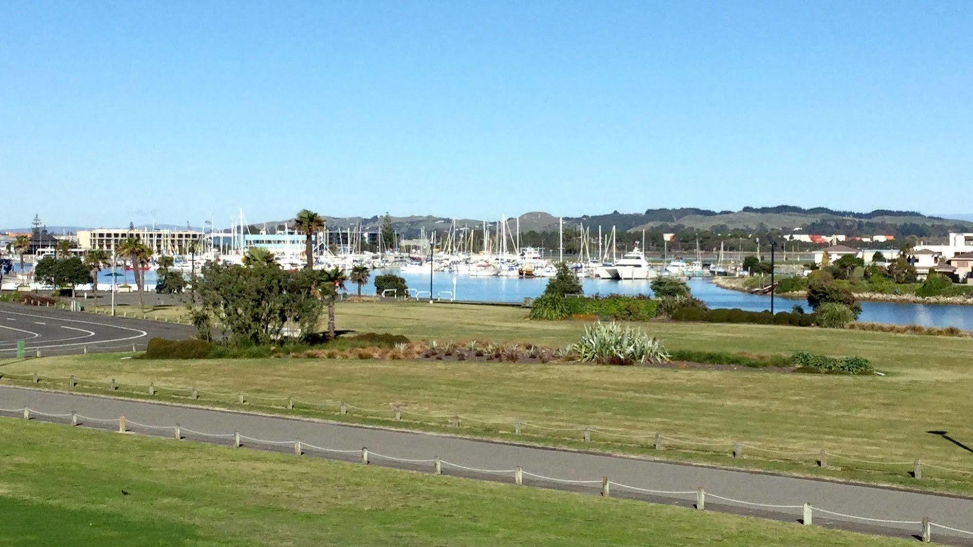 East Pier Hotel Napier Extérieur photo